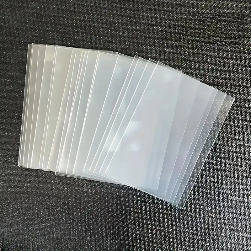 300/100Pcs 66*91mm Card Sleeve - Card Sleeves Protector avis et prix