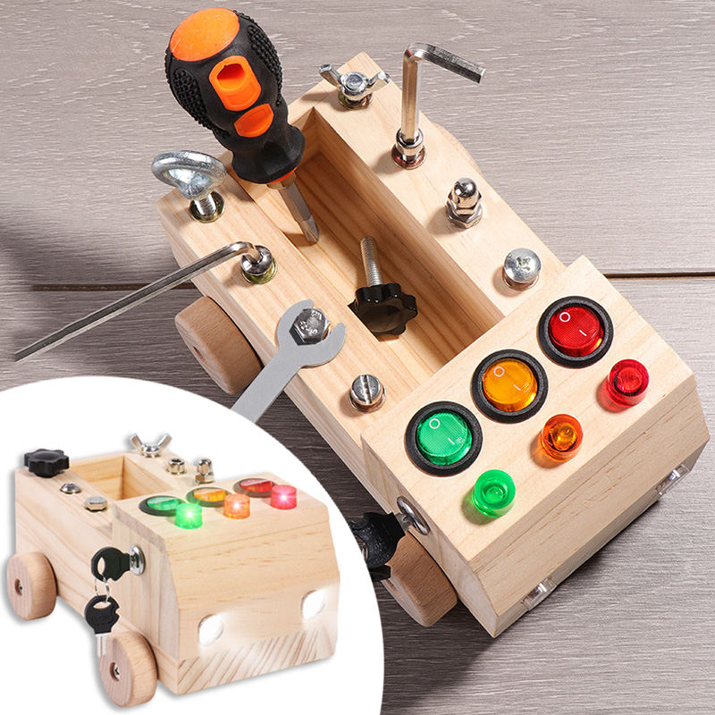 Wooden Montessori Busy Board S - Board Game China avis et prix